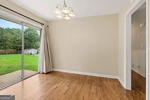 2541 Burton Cir, Morrow, GA 30260 - Photo 13