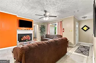 1150 Crystal Lake Rd, Atlanta, GA 30349 - Photo 5