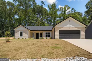 1076 Oglesby Blvd, Elberton, GA 30635 - Photo 3