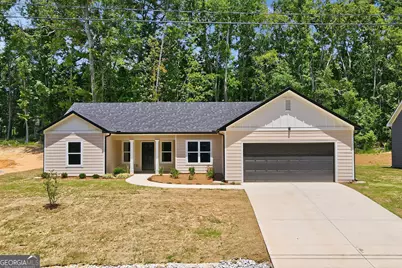 1076 Oglesby Boulevard #3, Elberton, GA 30635 - Photo 5