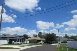 140 Willow Dr, Poinciana, FL 34759 - Photo 3
