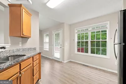 3852 Valley Creek Drive, Flowery Branch, GA 30542 - Photo 13