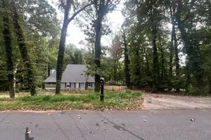 2710 Northlake Rd, Gainesville, GA 30506 - Photo 3