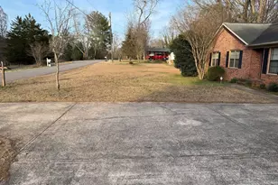 1030 Cherokee Cir, Athens, GA 30606 - Photo 3