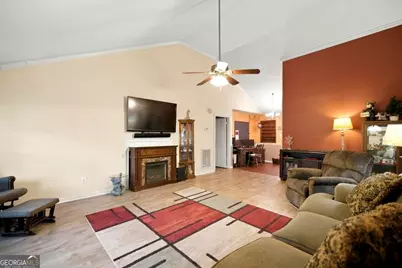 549 Burnett Rd, Byron, GA 31008 - Photo 7