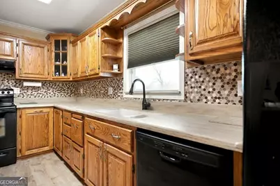 549 Burnett Rd, Byron, GA 31008 - Photo 17