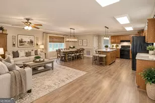 549 Burnett Rd, Byron, GA 31008 - Photo 13