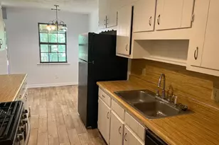 6975 Cedar Hill Ct, Riverdale, GA 30296 - Photo 5