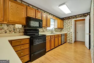 820 Murray Dr, Chatsworth, GA 30705 - Photo 13
