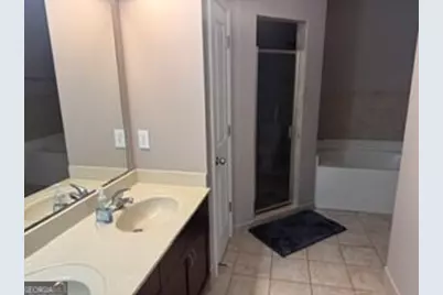 870 Mayson Turner Road NW #1221, Atlanta, GA 30314 - Photo 3