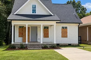 748 Villa Esta Ave, Macon, GA 31206 - Photo 1