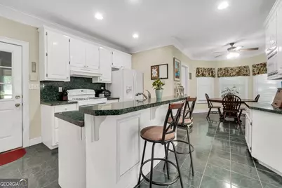 561 Harbour Shores Drive, Jackson, GA 30233 - Photo 31
