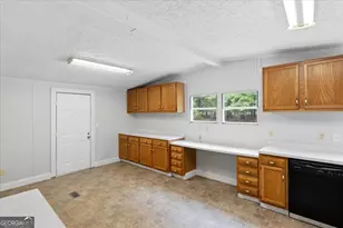308 Blounts Chapel Rd, Haddock, GA 31033 - Photo 13