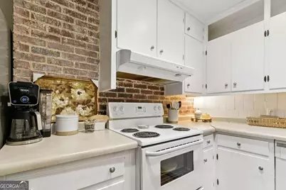 340 Pine Street, Madison, GA 30650 - Photo 21