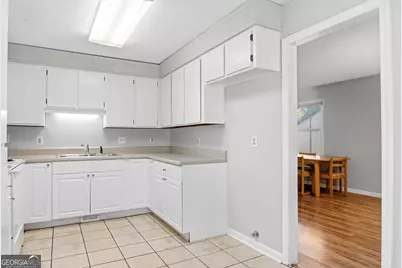 110 Springwood Drive, Warner Robins, GA 31088 - Photo 11