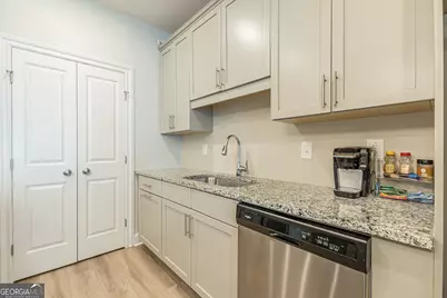 1959 Summit Trace NW, Atlanta, GA 30318 - Photo 9
