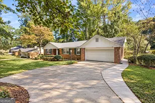 2751 Ben Hill Rd, Atlanta, GA 30344 - Photo 27