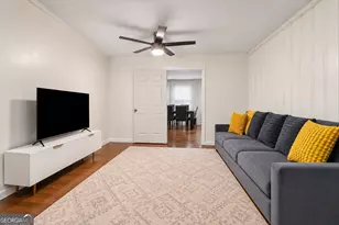 2751 Ben Hill Rd, Atlanta, GA 30344 - Photo 11