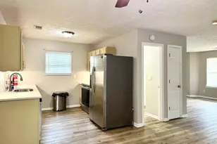 1483 Cutters Mill Dr, Lithonia, GA 30058 - Photo 5
