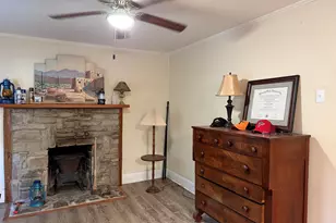 263 S Pond St, Toccoa, GA 30577 - Photo 5