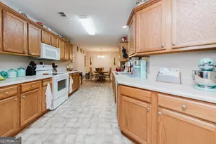 509 Clover Trail, Bonaire, GA 31005 - Photo 9