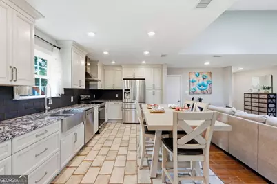 6 Coffee Woods Drive, Savannah, GA 31419 - Photo 13