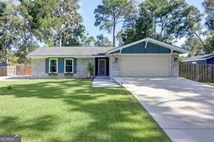 6 Coffee Woods Dr, Savannah, GA 31419 - Photo 1