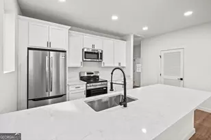 902 S Hamilton St, Dalton, GA 30721 - Photo 11