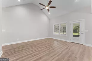 114 Water Dr, Warner Robins, GA 31088 - Photo 9