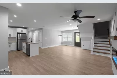 2381 Highpoint Road, Snellville, GA 30078 - Photo 11