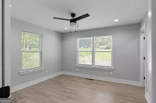 2381 Highpoint Rd, Snellville, GA 30078 - Photo 21