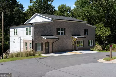 2381 Highpoint Road, Snellville, GA 30078 - Photo 3