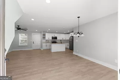 2381 Highpoint Road, Snellville, GA 30078 - Photo 9