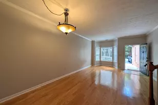 2680 Pine Tree Rd NE, Atlanta, GA 30324 - Photo 3