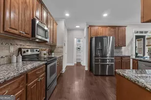 241 Otter Cir, Fayetteville, GA 30215 - Photo 11