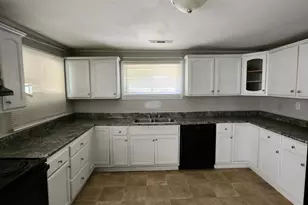 6068 Cooper St, Douglasville, GA 30134 - Photo 3