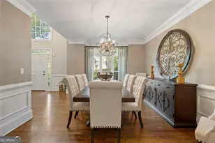 5735 7 Oaks Pkwy, Johns Creek, GA 30005 - Photo 15