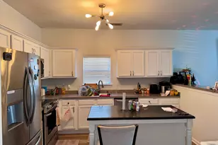 304 Commons Dr, Jonesboro, GA 30236 - Photo 11