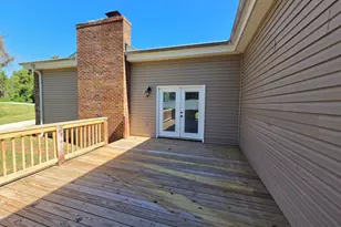 570 Baldwin Falls Rd, Baldwin, GA 30511 - Photo 13