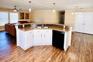 130 Bob White Ln, Newnan, GA 30263 - Photo 9