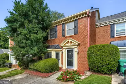 410 Forestgate Court, Sandy Springs, GA 30350 - Photo 3