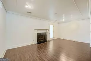 410 Forestgate Ct, Sandy Springs, GA 30350 - Photo 9