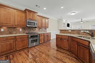 3107 Deercrest Ct, Cumming, GA 30040 - Photo 5