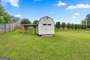 3385 Hudson Ln, Loganville, GA 30052 - Photo 21