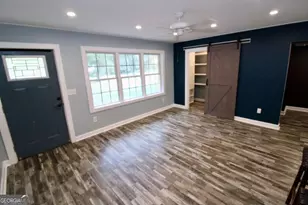 303 Mahan St, Saint Marys, GA 31558 - Photo 3