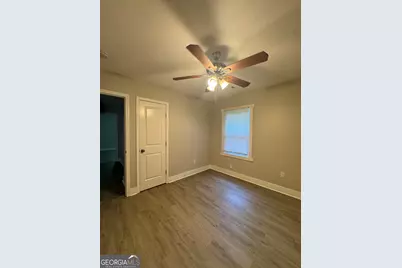 1174 Dolphin Drive SW, Atlanta, GA 30311 - Photo 5