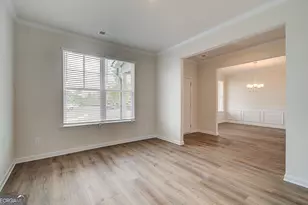 1059 Georgian Point Dr, Lawrenceville, GA 30045 - Photo 7