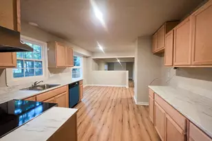 5382 Rockbridge Rd, Stone Mountain, GA 30088 - Photo 7