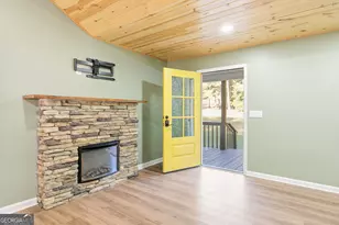 443 Athens St, Homer, GA 30547 - Photo 3