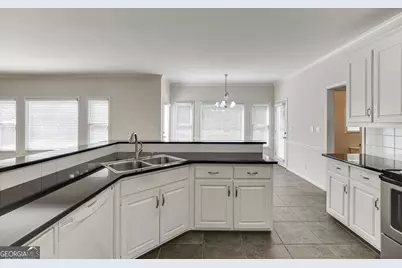 4102 Trotters Way Drive, Snellville, GA 30039 - Photo 11